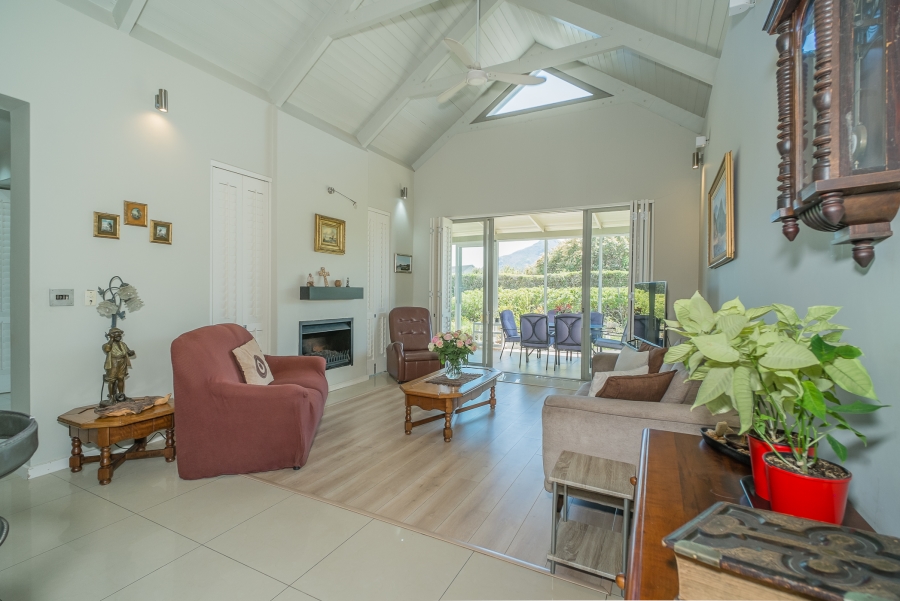 3 Bedroom Property for Sale in Lake Michelle Western Cape